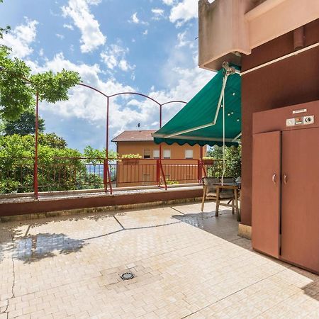 La Terrazza Apartment Brunate Bagian luar foto