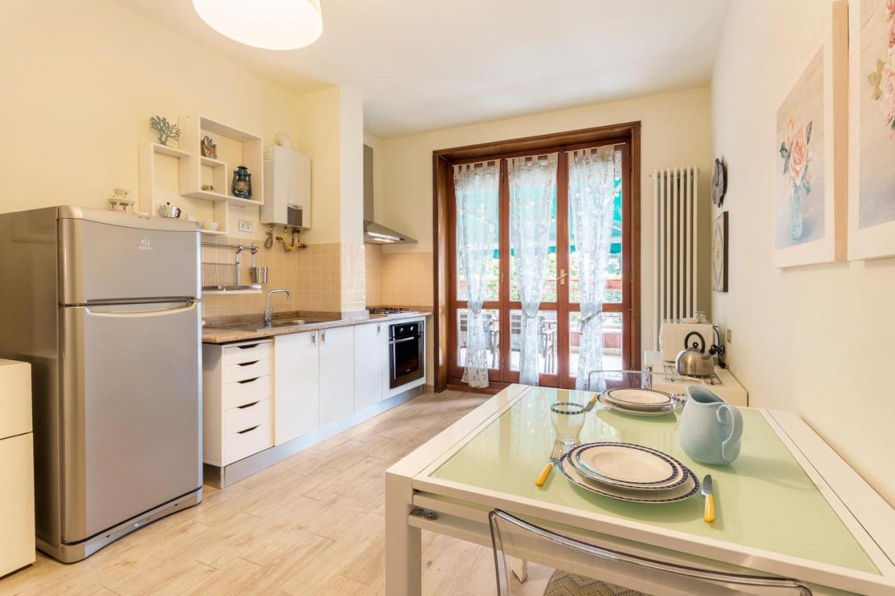 La Terrazza Apartment Brunate Bagian luar foto