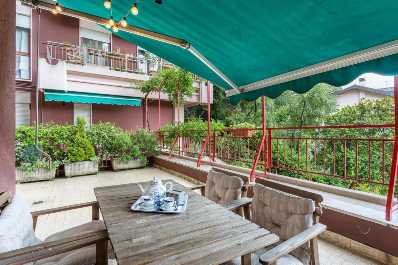 La Terrazza Apartment Brunate Bagian luar foto
